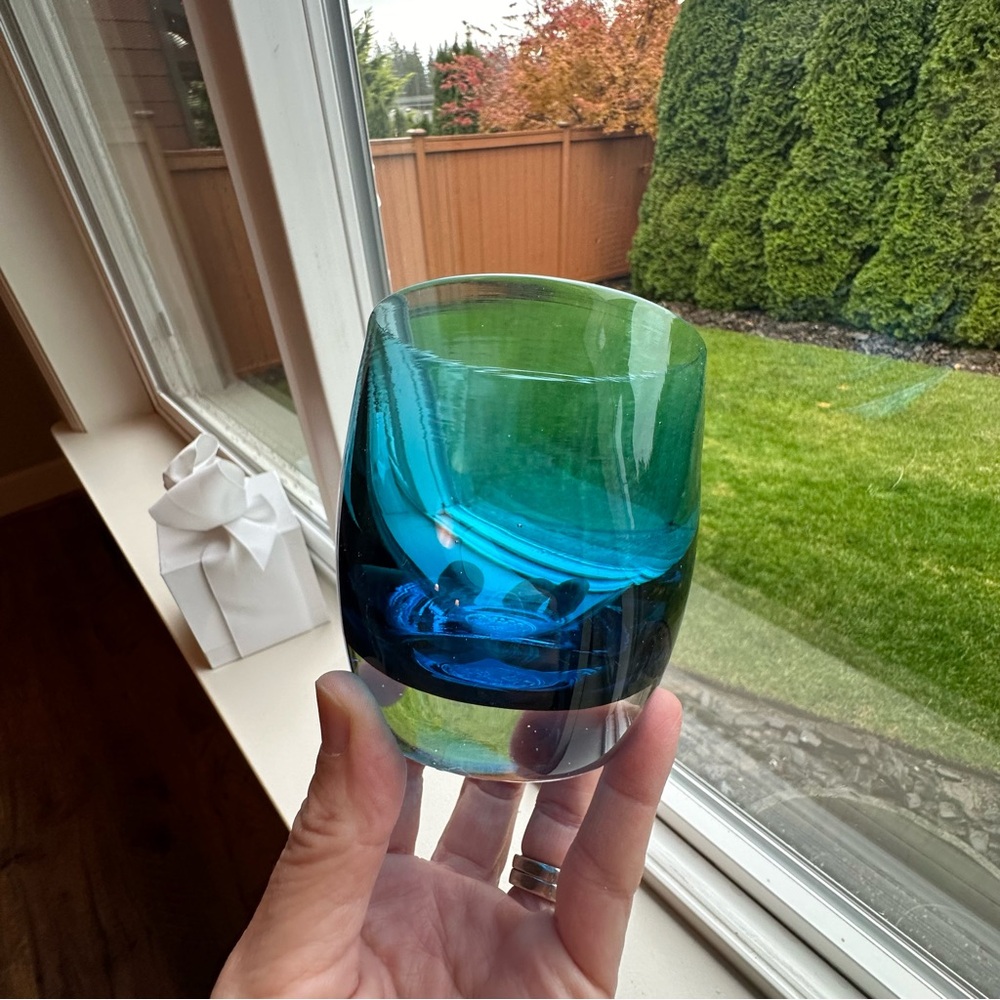💙 glassybaby blue eyes! 💙 Stickered first Triskelion. Great gift idea!